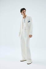 ジョルジオ アルマーニ24年夏、淡い曲線プリントのウィメンズウェアやスエード素材のメンズサンダル｜写真1