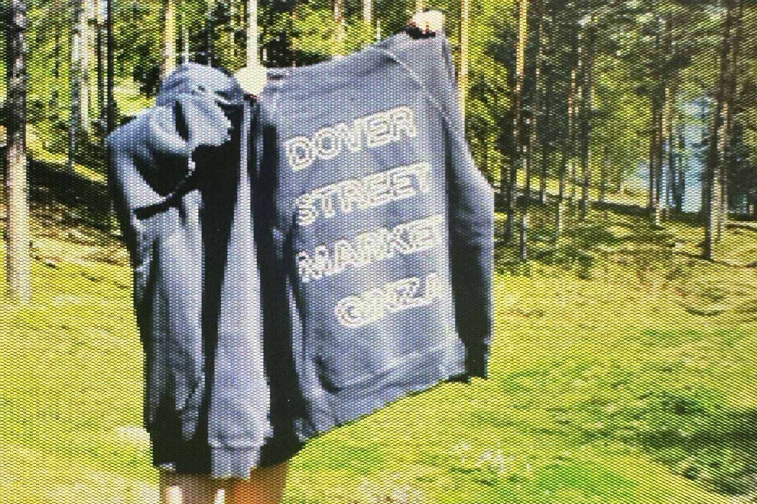 ドーバー ストリート マーケット｜アワー レガシー“陰陽マーク”配した限定Tシャツ＆フーディー - ドーバー銀座で