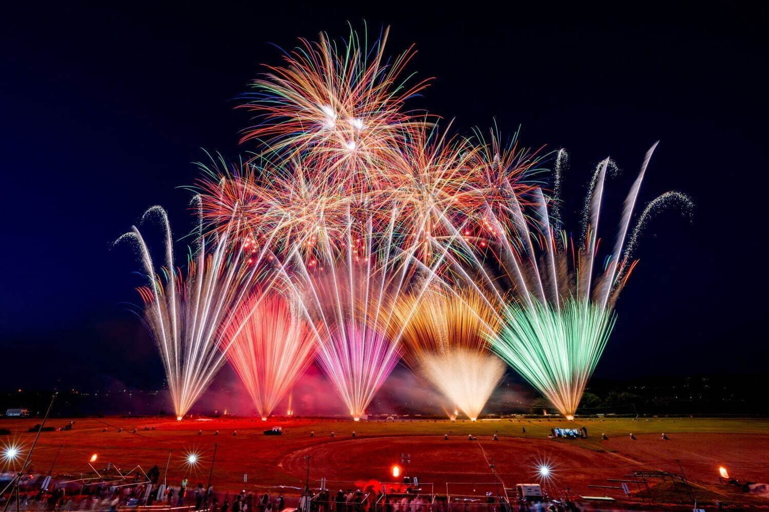 全国の花火大会＜2024年夏＞日時・会場・チケットなど全国の有名花火大会開催情報まとめ｜写真3