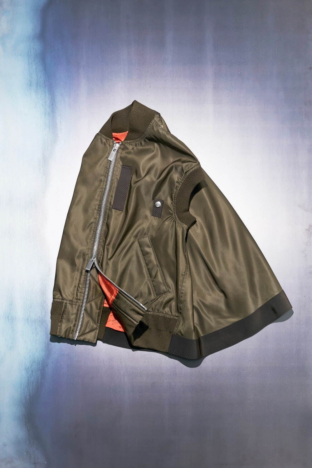 サカイ(sacai) クラシックス｜写真2