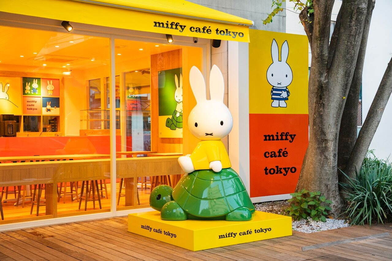 代官山「ミッフィーカフェ トーキョー」ミッフィーの誕生日を祝うケーキや“ブーケ”風サラダ｜写真6