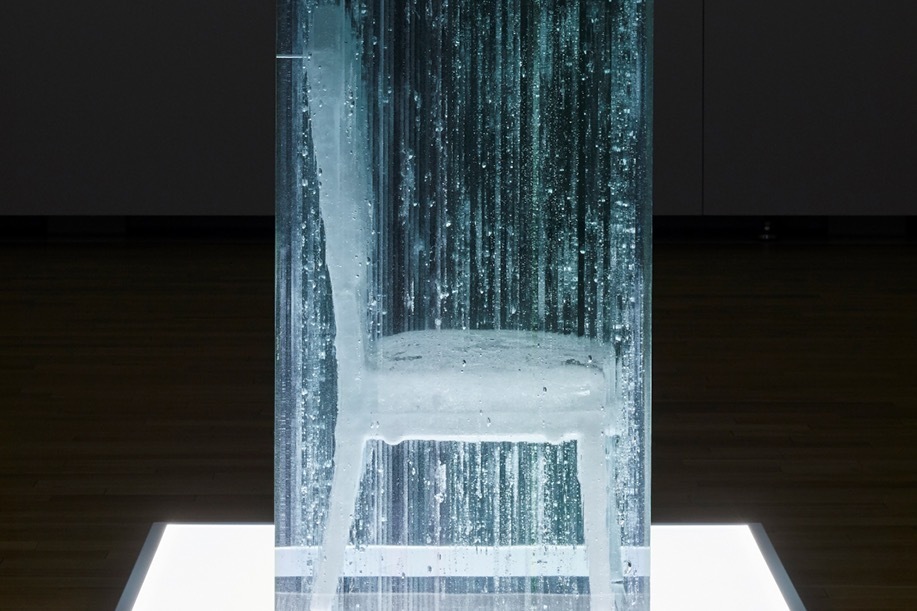 企画展「アブソリュート・チェアーズ」愛知県美術館で - 現代美術を通して探る“椅子の多義性”