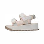 シャカの24年夏ウィメンズ厚底サンダル、ニュアンスグリーンのスポーツタイプや快適クロスサンダル｜写真4