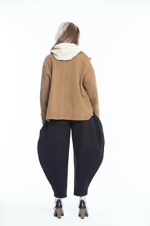 アユミミツカネ(ayumi.mitsukane) 2024-25年秋冬ウィメンズコレクション  - 写真9