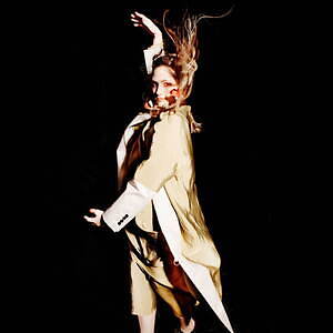 アユミミツカネ(ayumi.mitsukane) 2024-25年秋冬ウィメンズコレクション  - 写真19