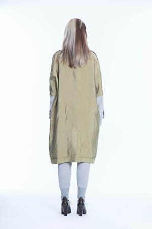 アユミミツカネ(ayumi.mitsukane) 2024-25年秋冬ウィメンズコレクション  - 写真21