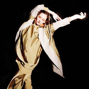 アユミミツカネ(ayumi.mitsukane) 2024-25年秋冬ウィメンズコレクション  - 写真24