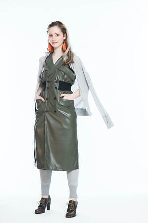 アユミミツカネ(ayumi.mitsukane) 2024-25年秋冬ウィメンズコレクション  - 写真44