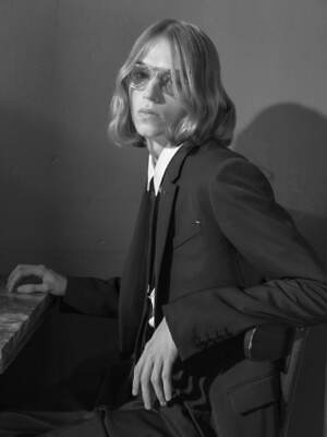 ウジック ジョ(WUJIC JO) 2023-24年秋冬ウィメンズ&メンズコレクション  - 写真13