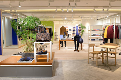 ヘリンボーン｜南青山にメンズセレクトショップ「アスティーレ ハウス」ザ・ジジ、フィナモレなど展開