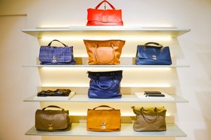 南青山にメンズセレクトショップ「アスティーレ ハウス」ザ・ジジ、フィナモレなど展開｜写真9