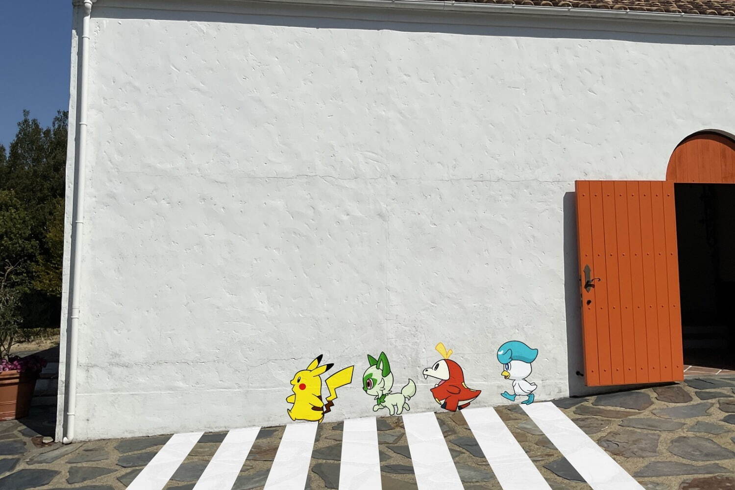 三重・志摩スペイン村「ポケモン」イベント開催へ、ピカチュウやニャオハ着想スイーツ＆ドリンクも｜写真7