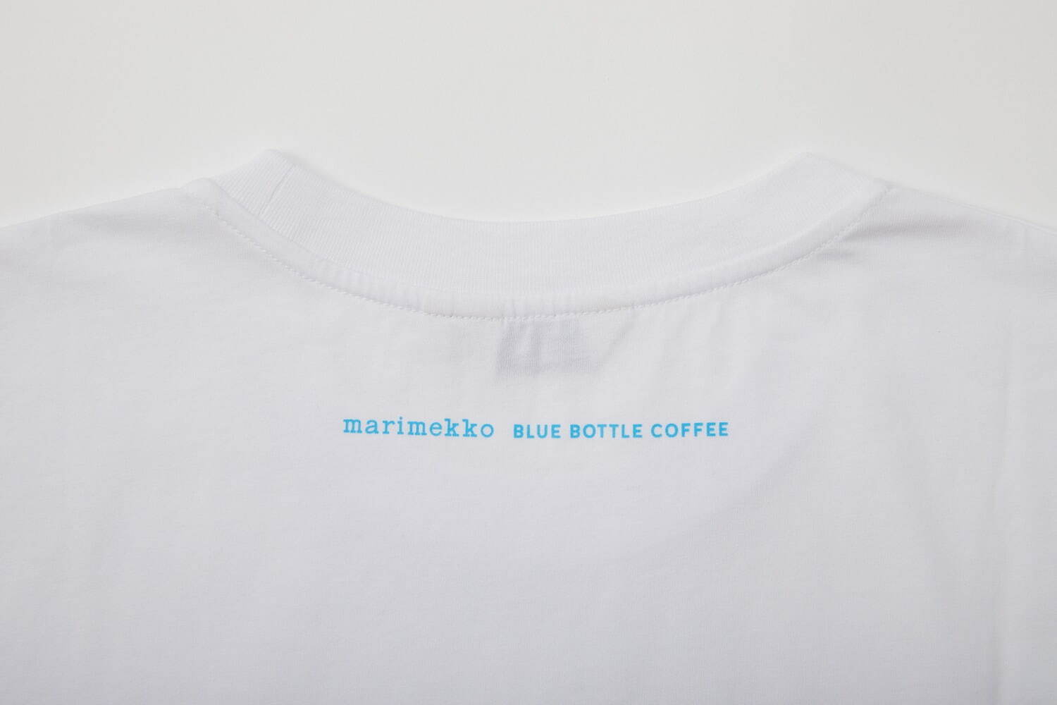 ブルーボトルコーヒー×マリメッコの限定グッズ、“ブルーのウニッコ柄”マグカップ＆Tシャツなど｜写真9