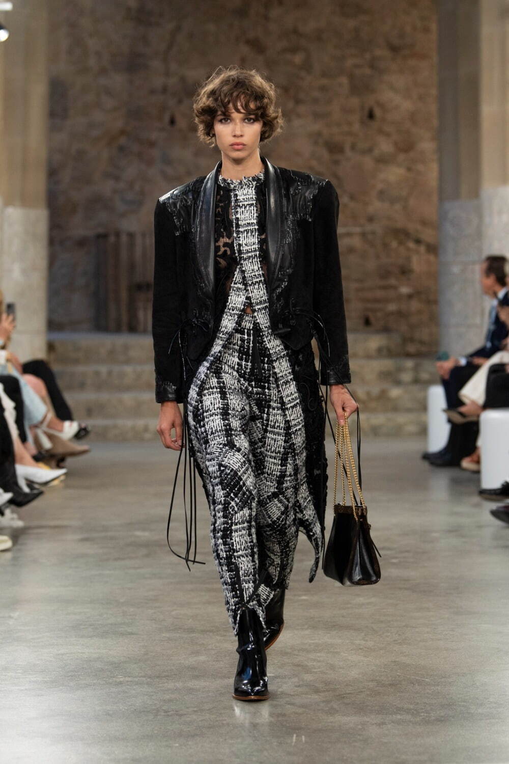ルイ・ヴィトン(LOUIS VUITTON) 2024年リゾートウィメンズコレクション  - 写真26