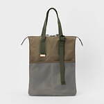 エンダースキーマの24年夏秋、“シューズのソール”を組み合わせたバッグ＆経年変化を楽しむミニ財布｜写真24