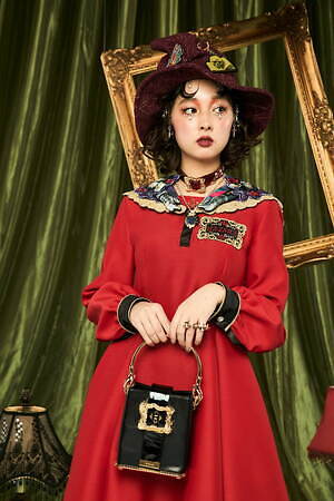 ハザマ(ha | za | ma) 2024-25年秋冬ウィメンズ&メンズコレクション  - 写真8