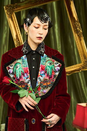 ハザマ(ha | za | ma) 2024-25年秋冬ウィメンズ&メンズコレクション  - 写真25