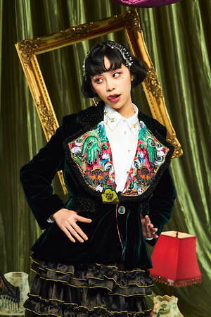 ハザマ(ha | za | ma) 2024-25年秋冬ウィメンズ&メンズコレクション  - 写真69