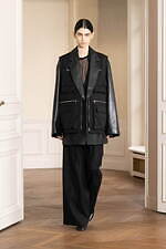 シュタイン 2024年秋冬コレクション - 緩やかさに溶けこむ華やぎと官能性｜写真30