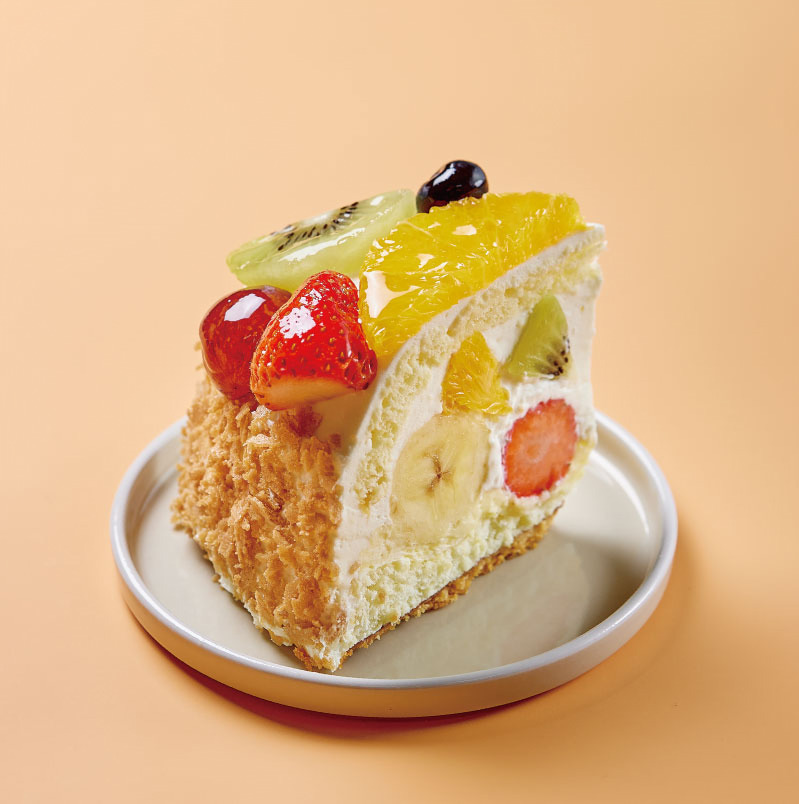 札幌のスイーツ店・きのとや「フルーツのズコット」“どこを切ってもフルーツたっぷり”なドーム型ケーキ｜写真2
