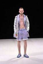 ホワイト マウンテニアリング (White Mountaineering)の2011年春夏コレクション｜写真8