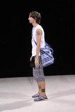 ホワイト マウンテニアリング (White Mountaineering)の2011年春夏コレクション｜写真14