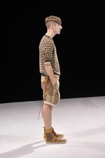 ホワイト マウンテニアリング (White Mountaineering)の2011年春夏コレクション｜写真21