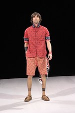 ホワイト マウンテニアリング (White Mountaineering)の2011年春夏コレクション｜写真38