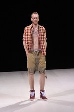 ホワイト マウンテニアリング (White Mountaineering)の2011年春夏コレクション｜写真41