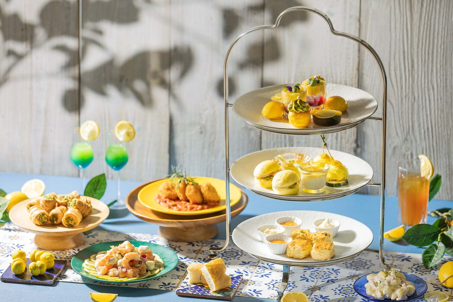 スイーツビュッフェ｜グランドプリンスホテル大阪ベイ“爽やかレモン”アフタヌーンティー＆ブッフェ、8種の自家製ジェラートも