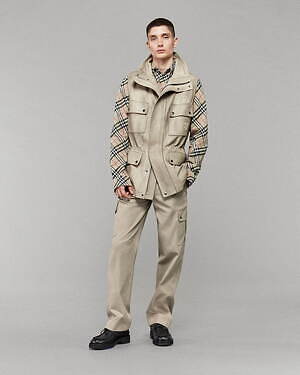 バーバリー(BURBERRY) 2025年春ウィメンズ&メンズコレクション  - 写真22