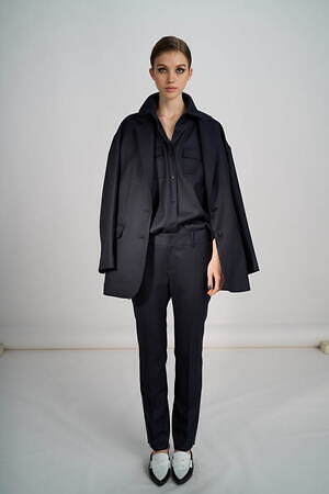 アキコオガワ(AKIKO OGAWA.) 2024-25年秋冬ウィメンズコレクション  - 写真53