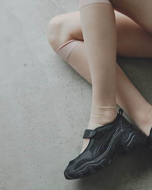 スナイデル(SNIDEL), プーマ(PUMA) パルサー｜写真3