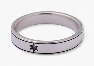 アナ スイの2WAYシルバーリング、ロゴ&煌めくライトパープルの星モチーフ刻印|写真5