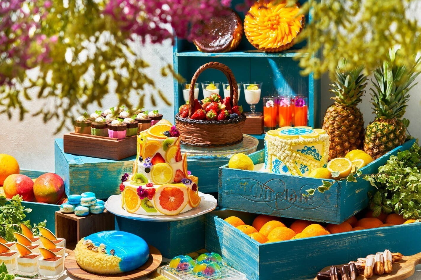 アートホテル大阪ベイタワー“地中海”着想スイーツビュッフェ、バスケット型チョコケーキやメロンティラミス