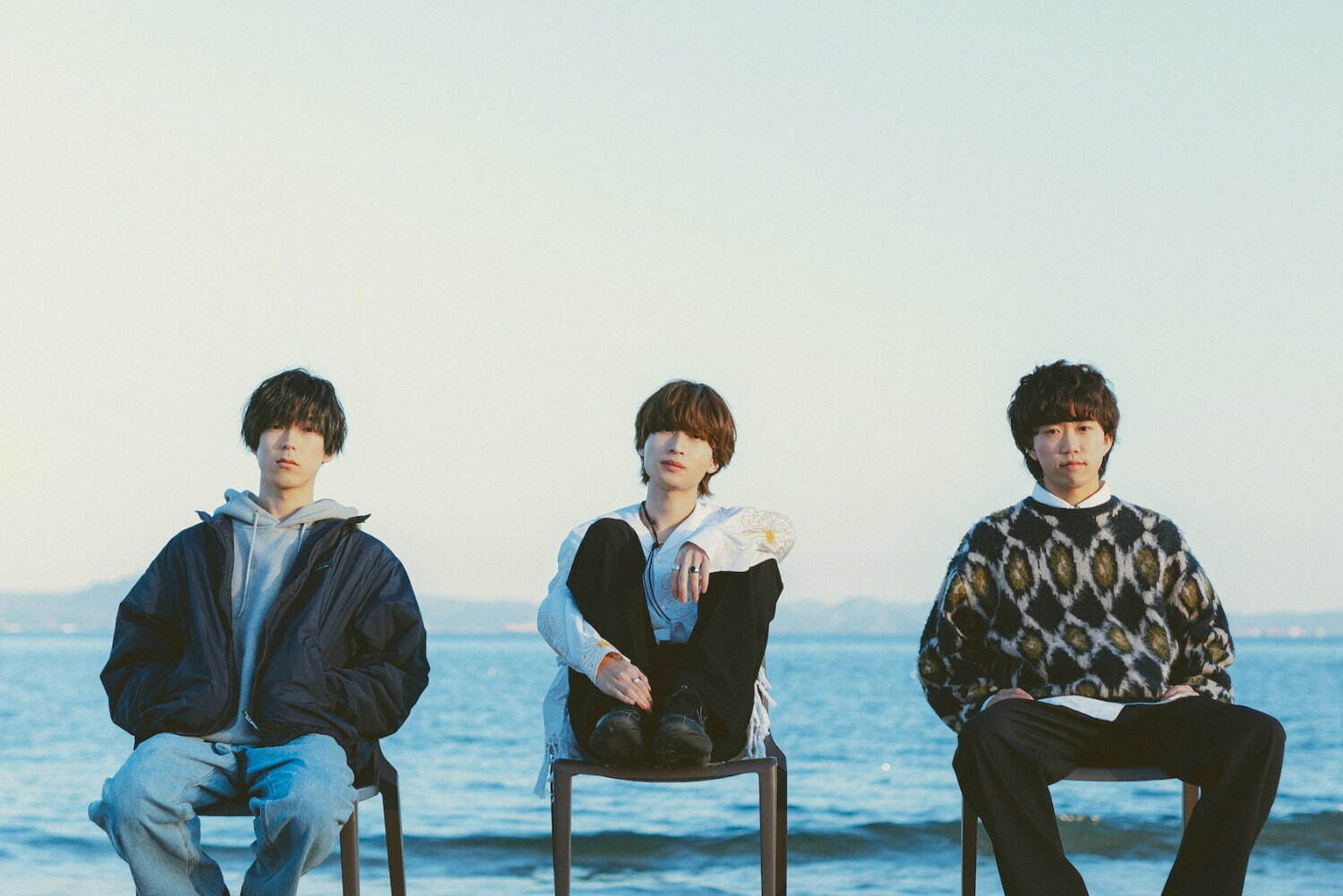 シングル(音楽)｜シャイトープのメジャーデビューシングル「ヒカリアウ」初回限定盤には初ワンマンのライブ映像