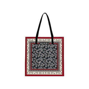 マルニ マーケット“カニ”モチーフのバケットバッグ＆幾何学模様ハンドバッグ、名古屋ラシックで｜写真19