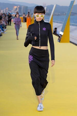 デシグアル(Desigual) 2025年春夏ウィメンズ&メンズコレクション  - 写真29