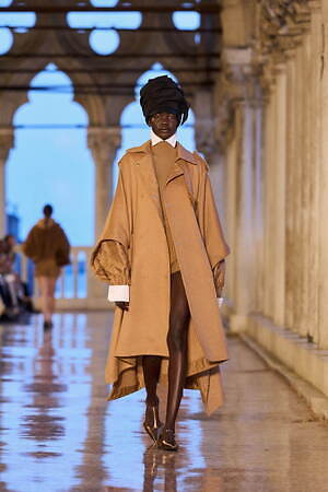 マックスマーラ(Max Mara) 2025年リゾートウィメンズコレクション  - 写真27