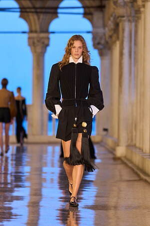 マックスマーラ(Max Mara) 2025年リゾートウィメンズコレクション  - 写真51