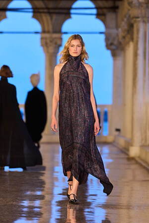 マックスマーラ(Max Mara) 2025年リゾートウィメンズコレクション  - 写真57