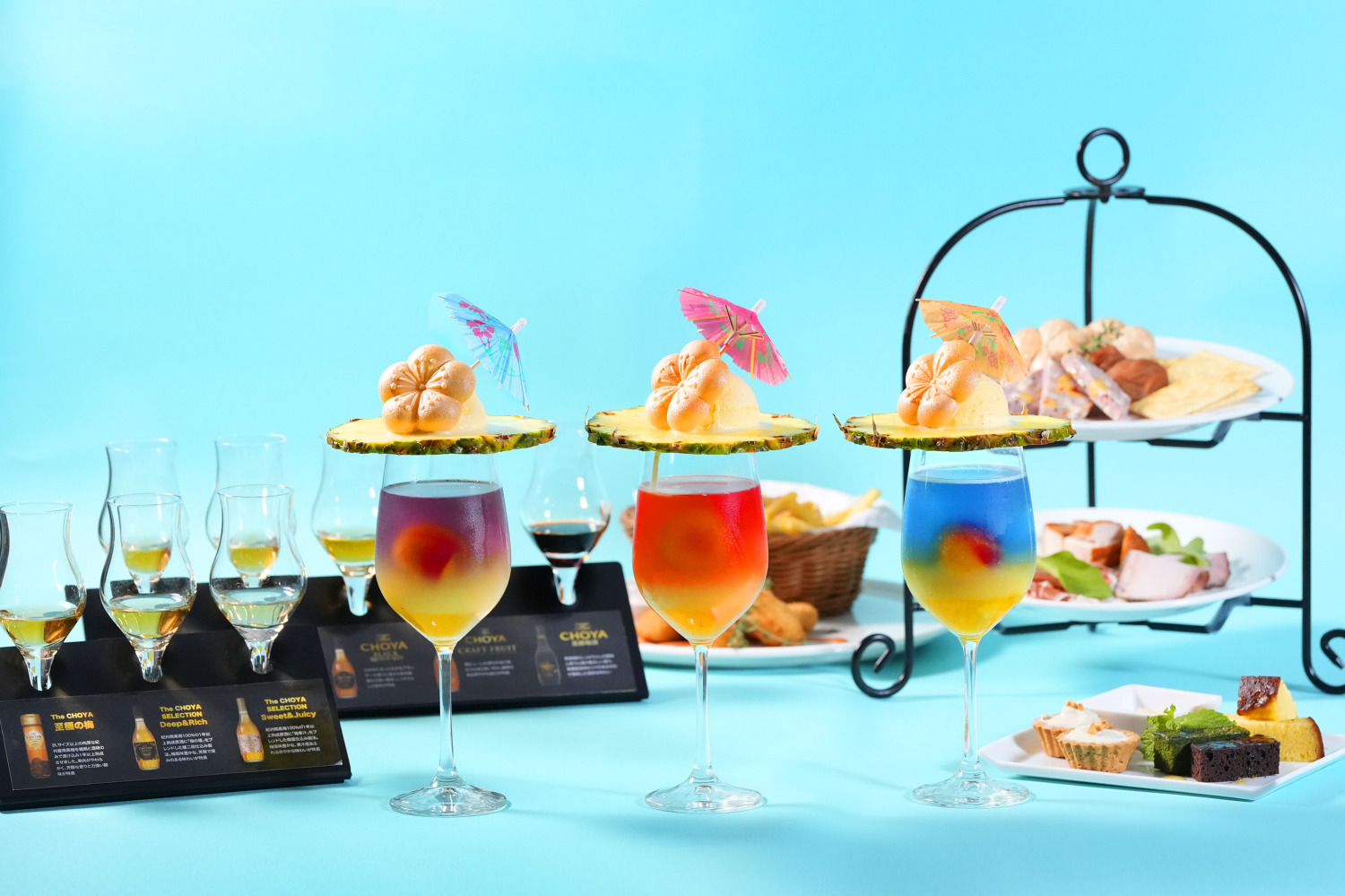 銀座「ザ チョーヤ ギンザバー」“変化する海の景色”着想の梅酒クリームソーダ付アフタヌーンティー