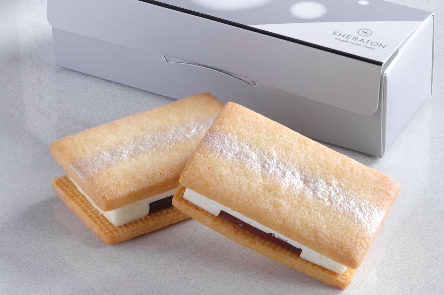 獺祭｜獺祭×バターサンド、芳醇な香りをサンドした大人サブレスイーツ - シェラトン都ホテル大阪で