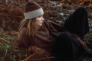 ジョンストンズ オブ エルガン(Johnstons of Elgin) 2024-25年秋冬ウィメンズ&メンズコレクション  - 写真5