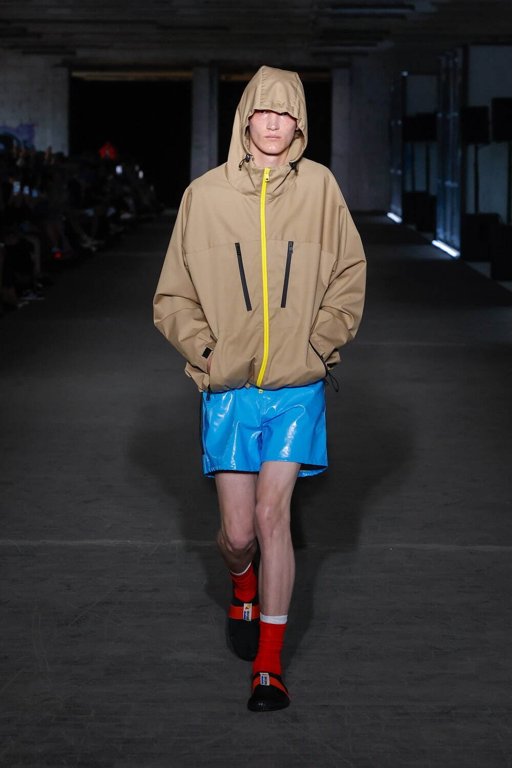 エムエスジーエム(MSGM) 2025年春夏ウィメンズ&メンズコレクション  - 写真14