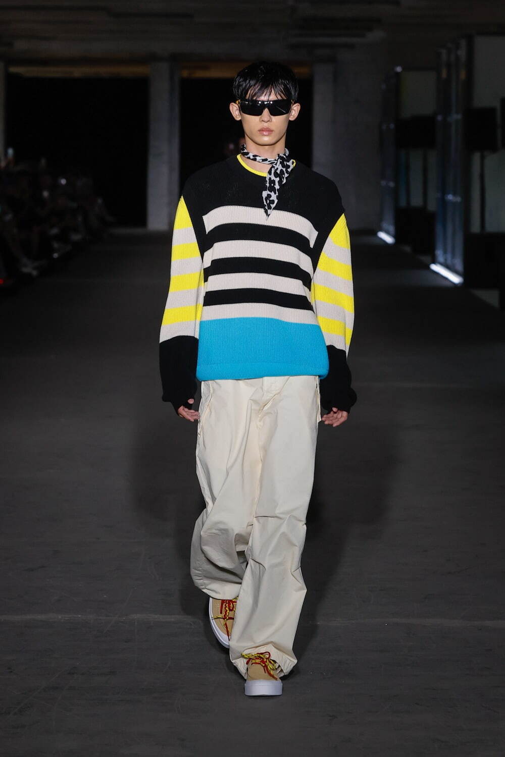 エムエスジーエム(MSGM) 2025年春夏ウィメンズ&メンズコレクション  - 写真38