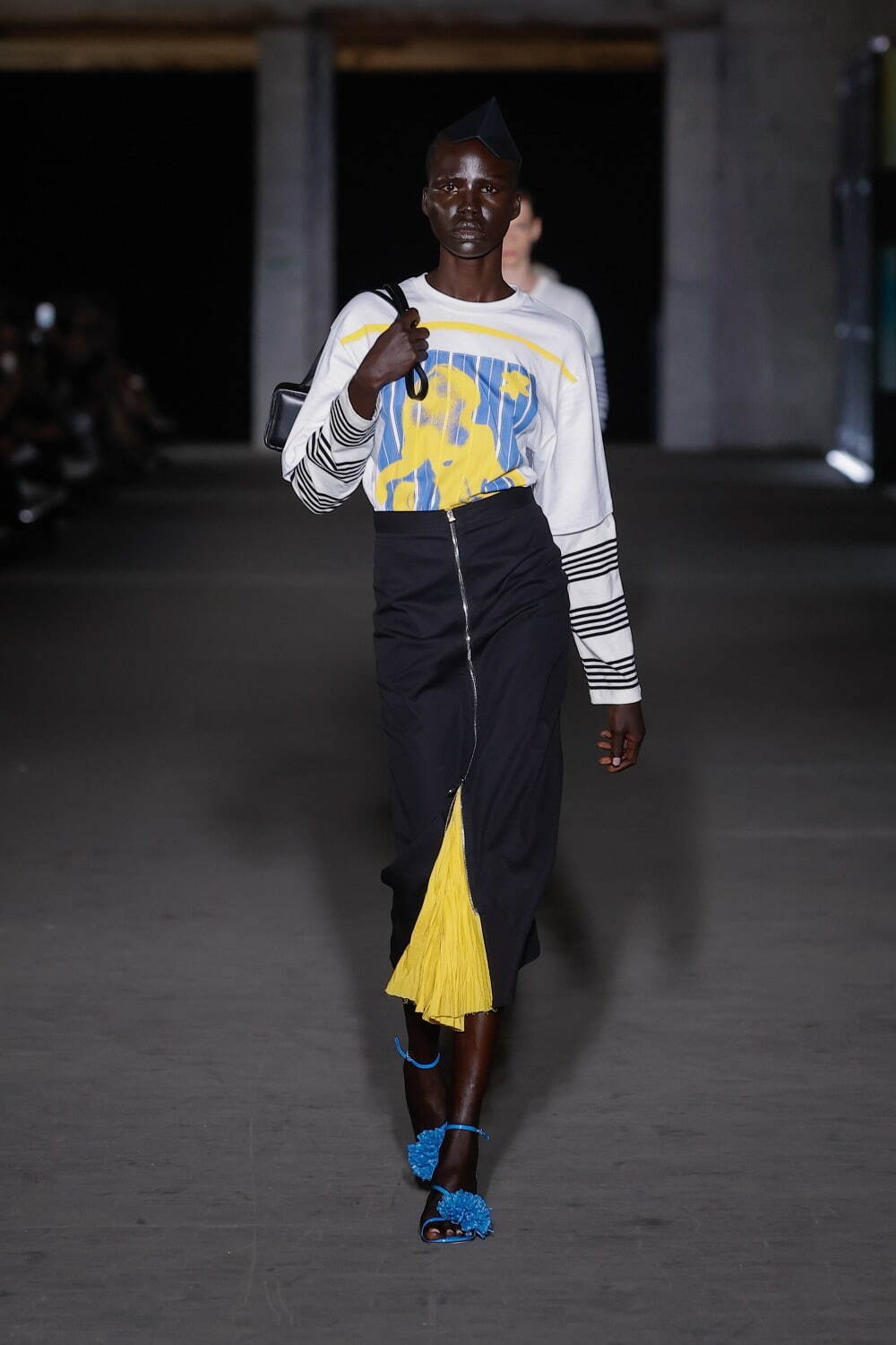 エムエスジーエム(MSGM) 2025年春夏ウィメンズ&メンズコレクション  - 写真39
