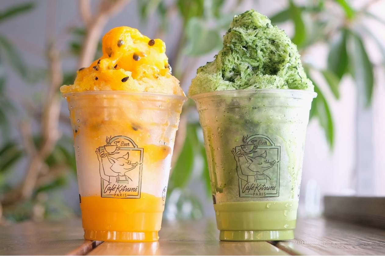 カフェ キツネのふわふわかき氷“抹茶プリン入り”濃厚抹茶＆マンゴー味、渋谷＆京都新風館店で
