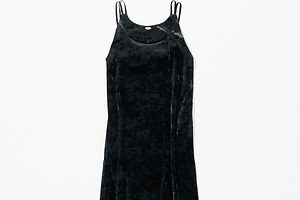 ロペなど5ブランド「オードリー・ヘプバーン」コレクション、映画『ローマの休日』着想Tシャツほか