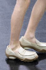 フェンディ 2025年春夏メンズコレクション - 過去と未来をまなざす眼｜写真7